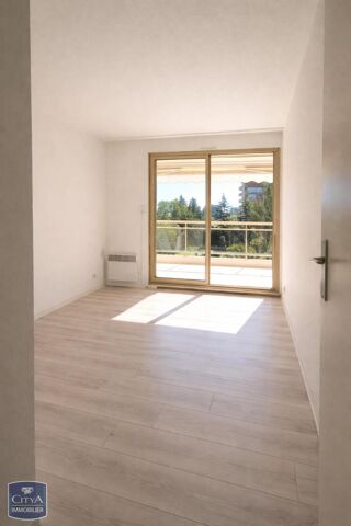  Appartement � vendre 3 pi�ces 63 m�