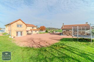  Maison  vendre 5 pices 161 m