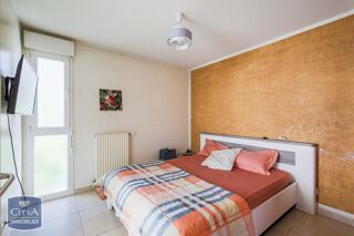  Appartement  vendre 4 pices 74 m