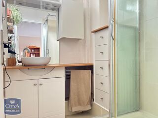  Appartement  vendre 4 pices 66 m