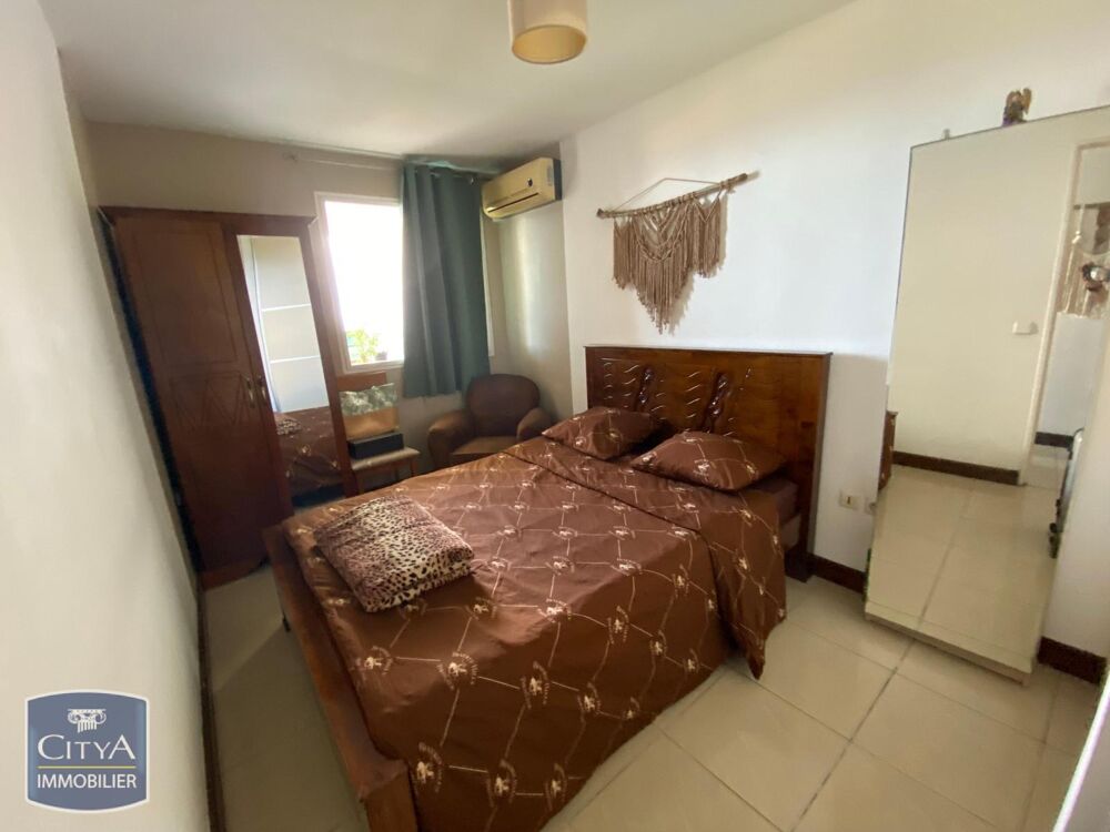 vente Appartement - 2 pièce(s) - 38 m² Sainte-Clotilde (97490)