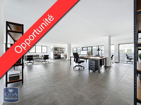 Local professionnel &agrave; N&icirc;mes, id&eacute;alement plac&eacute; proche ... 352000 30000 N�mes