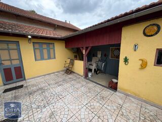  Maison  vendre 7 pices 246 m