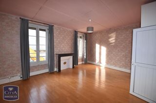  Maison  vendre 7 pices 210 m