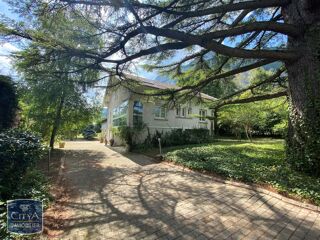  Maison � vendre 10 pi�ces 316 m�