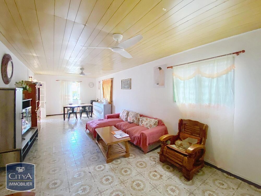À vendre, maison T4 de 131 m² à Saint-Pierre, idéale pou....