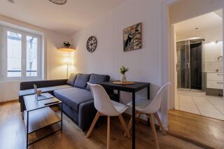  Immeuble � vendre 92 m�