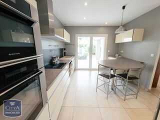  Maison  vendre 5 pices 163 m