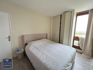  Appartement  vendre 4 pices 77 m
