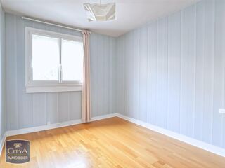  Appartement  vendre 4 pices 66 m