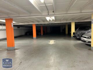  Parking / Garage � vendre 605 m�