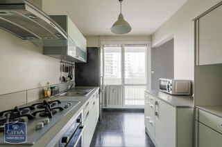  Appartement � vendre 4 pi�ces 77 m�