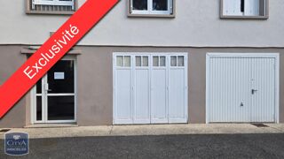  Parking / Garage  vendre 18 m