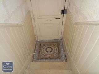  Immeuble � vendre 290 m�