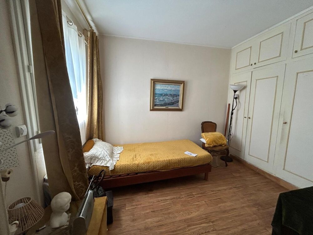 VENTE d'un appartement 4 pièces avec 3 chambres, cave in....
