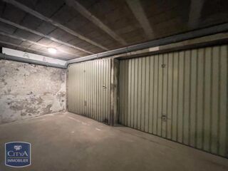  Parking / Garage  vendre 13 m