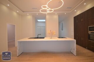  Appartement � vendre 7 pi�ces 162 m�