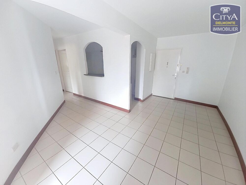 VENTE d'un appartement T3 en plein centre-ville du Tampo....