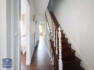  Maison  vendre 6 pices 184 m