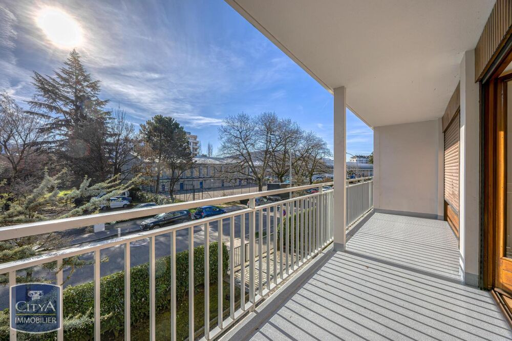 � vendre  Appartement Annecy (74000)