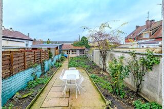  Immeuble � vendre 130 m�