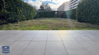  Appartement � vendre 5 pi�ces 100 m�