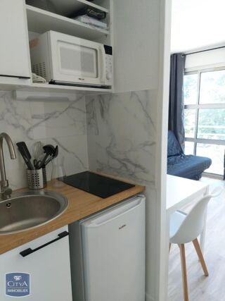 Appartement  vendre 1 pice 64 m