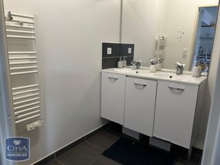  Appartement  vendre 2 pices 42 m