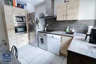  Appartement � vendre 4 pi�ces 77 m�