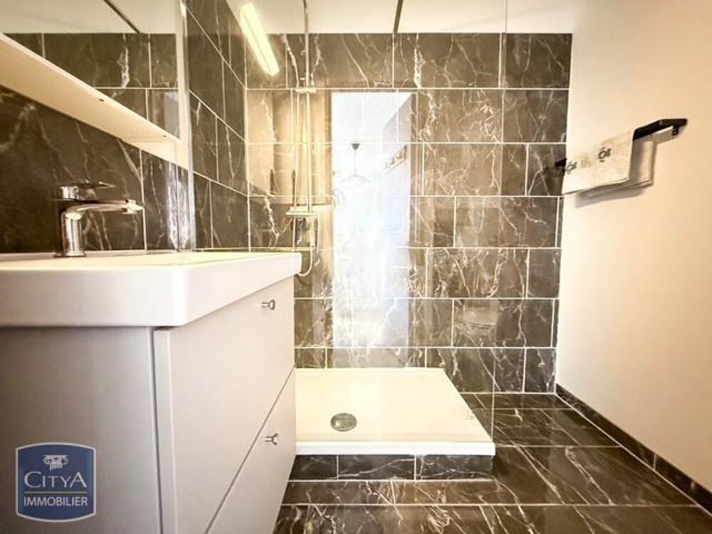 vente Appartement - 2 pièce(s) - 30 m² Sanary-sur-Mer (83110)