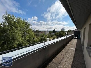  Appartement  vendre 4 pices 74 m