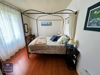  Maison � vendre 8 pi�ces 251 m�