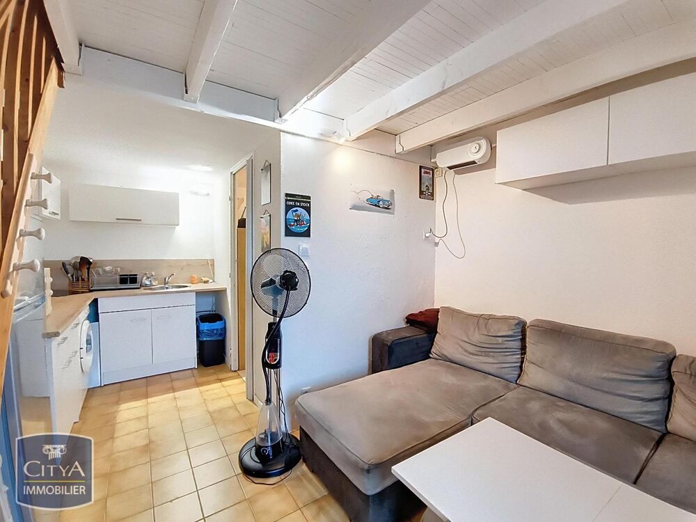 À vendre : Charmante maison rénovée de 28 m² avec mezzan....