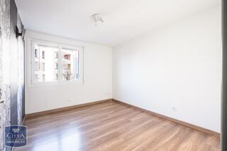  Appartement � vendre 4 pi�ces 78 m�