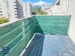  Appartement  vendre 2 pices 45 m