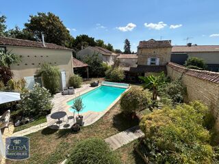  Maison  vendre 10 pices 245 m