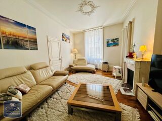  Maison  vendre 8 pices 155 m