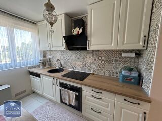  Appartement � vendre 5 pi�ces 83 m�