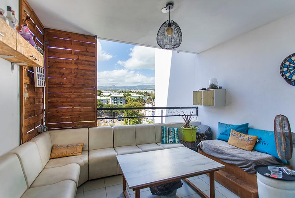 À vendre, appartement T3 de 58 m² à Saint-Pierre, idéale....