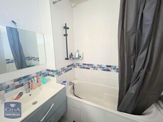  Appartement � vendre 4 pi�ces 83 m�