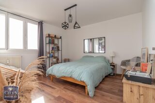  Appartement � vendre 4 pi�ces 78 m� Chalon-sur-sa�ne