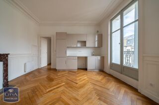  Appartement  vendre 4 pices 141 m