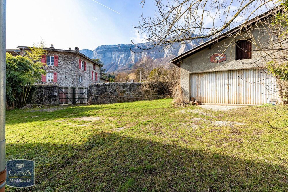 � vendre  Maison Saint-Ismier (38330)
