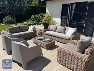  Villa  vendre 6 pices 226 m