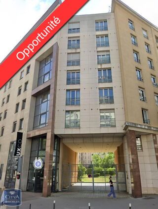  Parking / Garage � vendre 