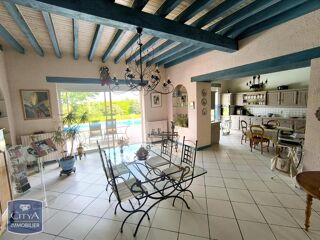  Maison  vendre 8 pices 287 m