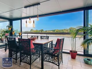  Maison  vendre 9 pices 370 m