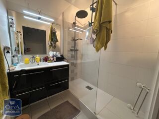  Appartement  vendre 3 pices 64 m