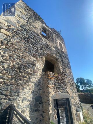  Propri�t�/ch�teau � vendre 200 m�