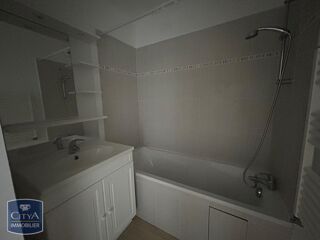  Appartement � vendre 3 pi�ces 65 m�